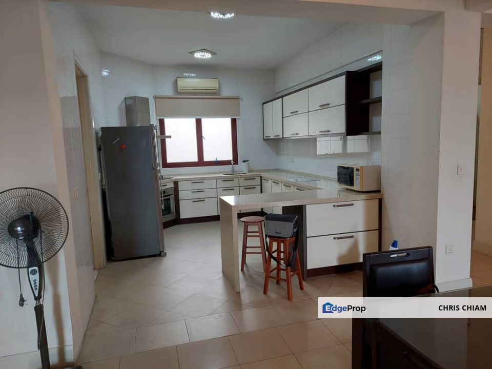 Surian Condominium Mutiara Damansara , Selangor, Mutiara Damansara