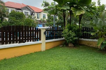 Jalan Kemuning Permai 33/43B