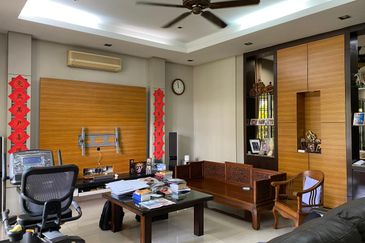 Jalan Kemuning Permai 33/43B