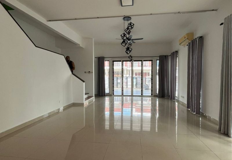 Lukisan @ Alam Impian