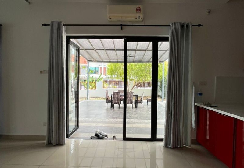 Lukisan @ Alam Impian