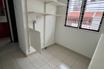 Lukisan @ Alam Impian