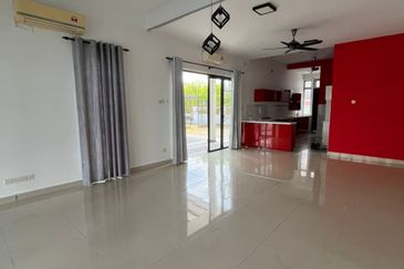 Lukisan @ Alam Impian