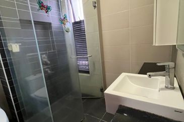 Lukisan @ Alam Impian