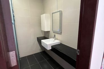 Lukisan @ Alam Impian