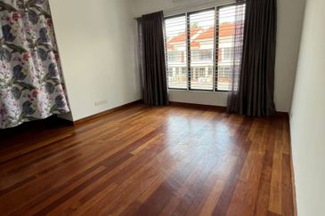 Lukisan @ Alam Impian