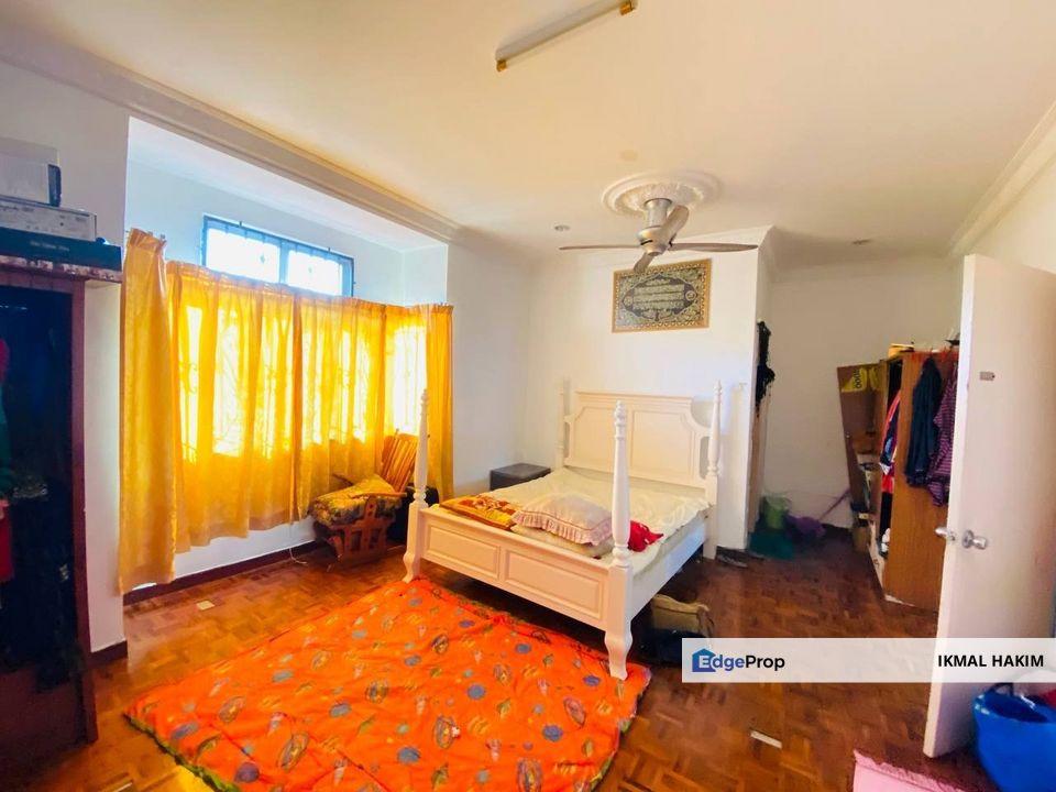 Rumah Untuk Dijual Kajang Taman Impian Putra End Lot House, Selangor, Kajang