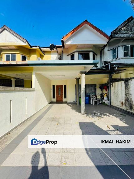 Rumah Untuk Dijual Shah Alam Seksyen 7 Jalan Ferum Lima 2 Sty House, Selangor, Shah Alam