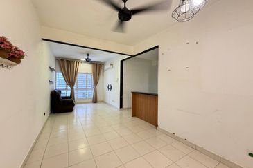 D'Camelia Court Nilai Impian
