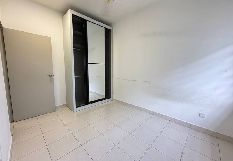 D'Camelia Court Nilai Impian