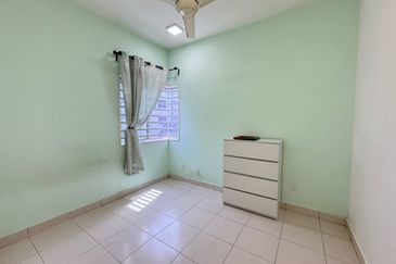 D'Camelia Court Nilai Impian