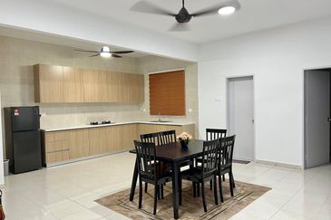 RESIDENSI ADELIA 3