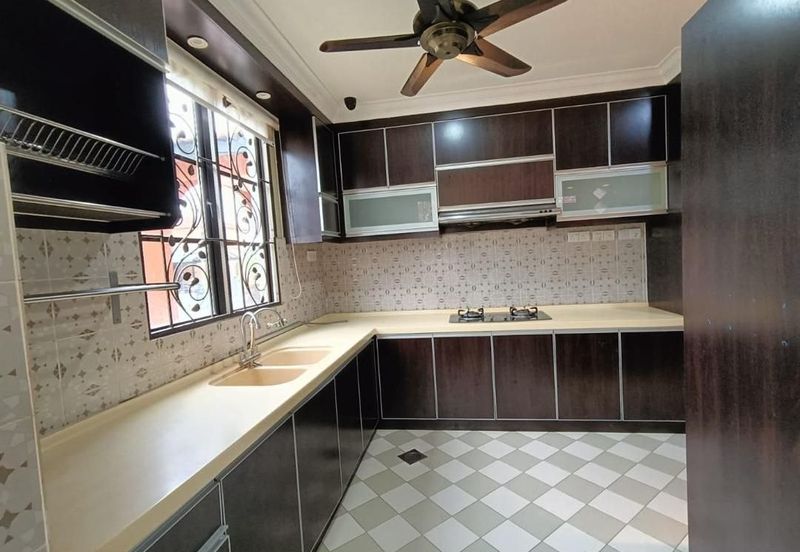 Laman Bakawali @ Kota Seriemas