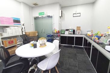 Worldwide Business Park