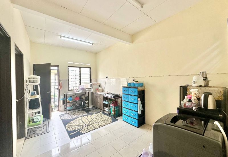 Taman Langat Utama 3 @ Jalan Halia 6