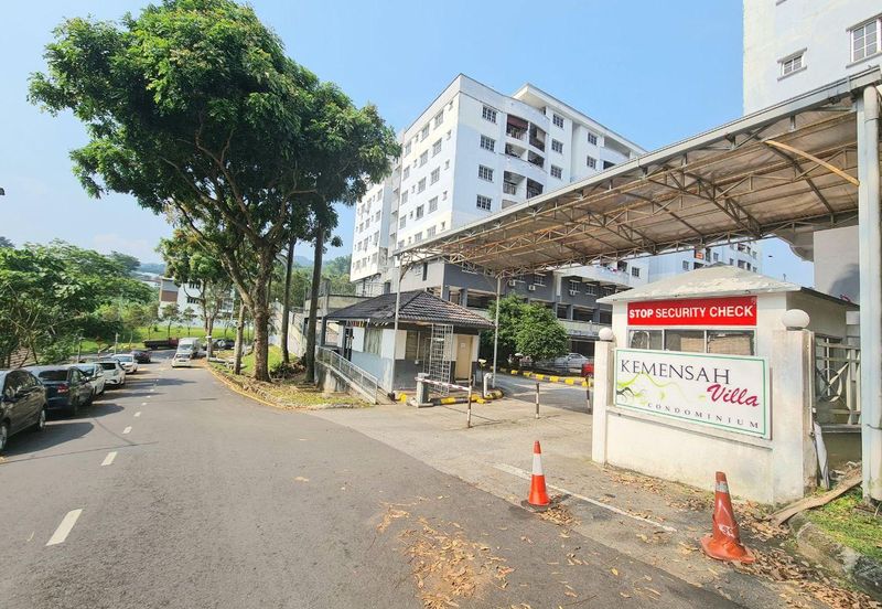 Kemensah Villa Condominium