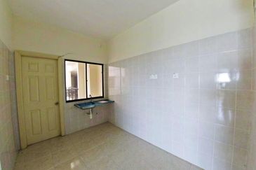 Kristal Villa Condominium