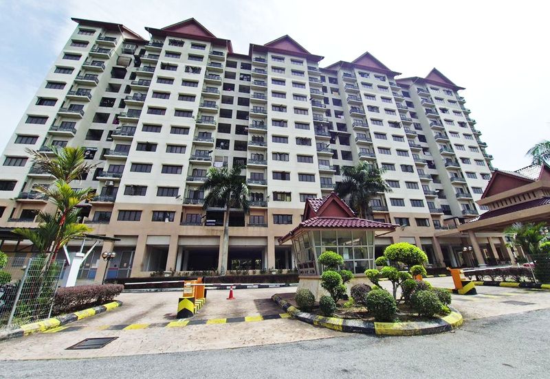 Kristal Villa Condominium