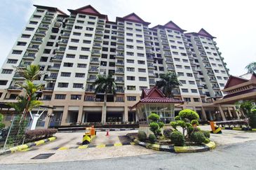 Kristal Villa Condominium