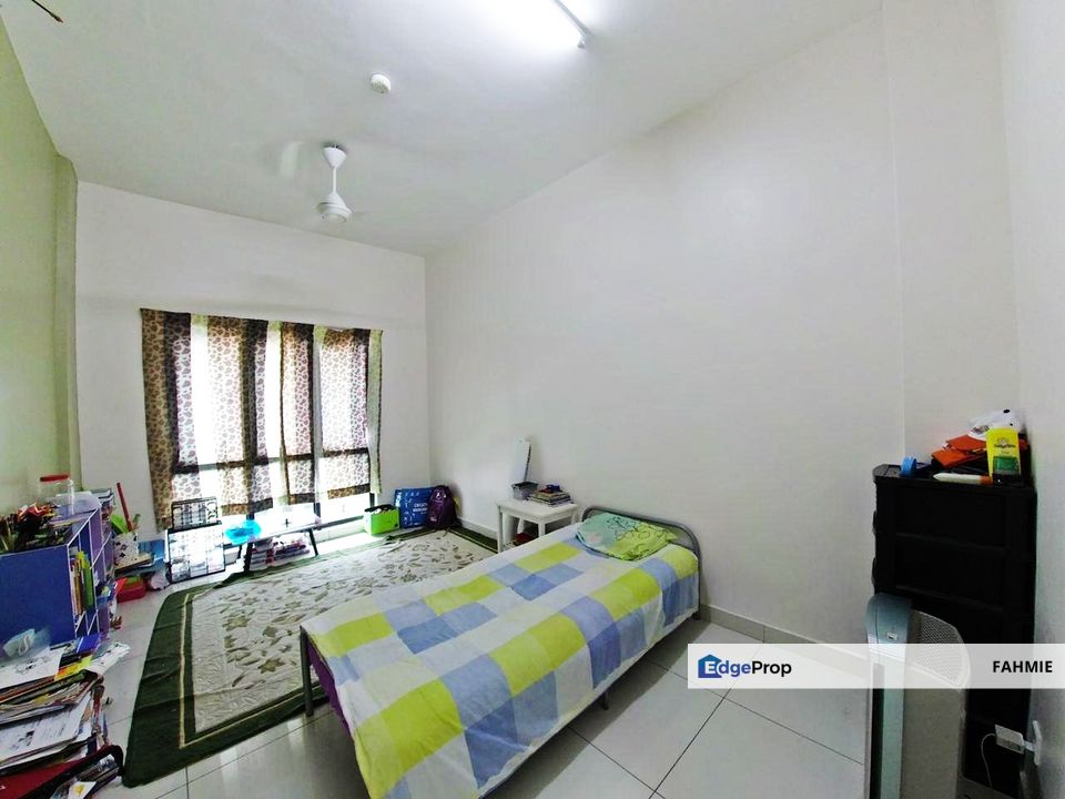 Lake Vista Residence. Bandar Tun Hussein Onn. Cheras. , Selangor, Cheras