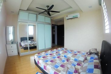 AMARA Service Residences