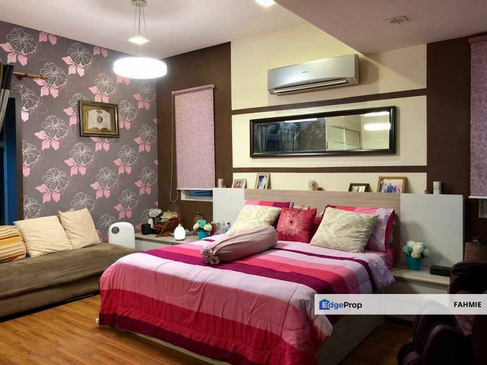 Fully furnished. Anjung Suasana. Bandar Seri Putra. Bangi. , Selangor, Bangi