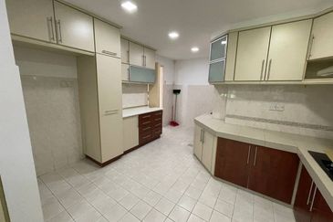 Town Villias @ Bukit Gita Bayu