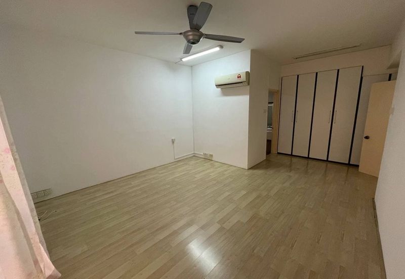 Town Villias @ Bukit Gita Bayu