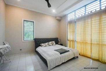 End lot. Fully renovated. Suria Residence. Bandar Sungai Long. Kajang. 