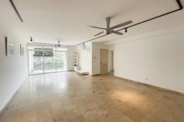 Bungaraya Kondominium, Saujana Subang