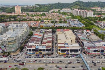 Opposite IOI Mall Puchong. Puchong Jaya. 