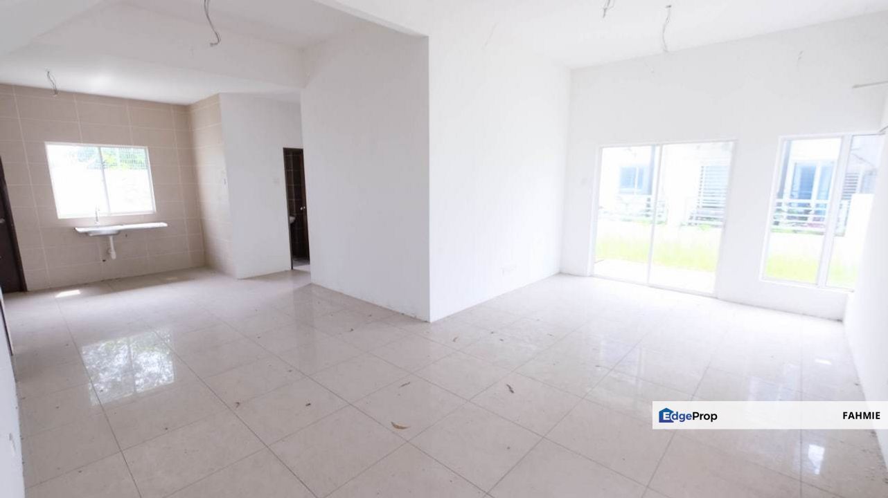 Lake at the back. Taman Desiran Bayu. Puchong. , Selangor, Puchong