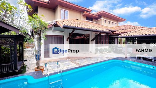 Nicely renovated bungalow with pool. Ara Damansara. , Selangor, Ara Damansara