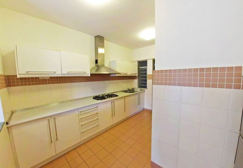 Perdana Exclusive Condominium