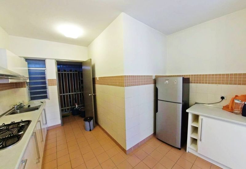 Perdana Exclusive Condominium