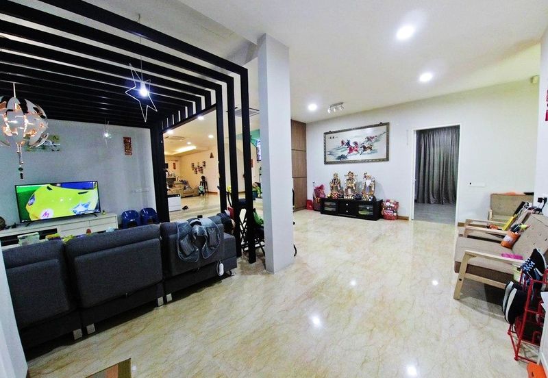 Taman Sri Hijau ( New Green Park )