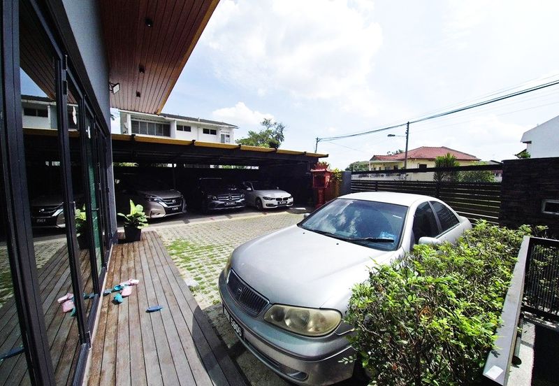 Taman Sri Hijau ( New Green Park )