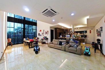 Taman Sri Hijau ( New Green Park )