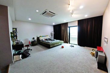 Taman Sri Hijau ( New Green Park )