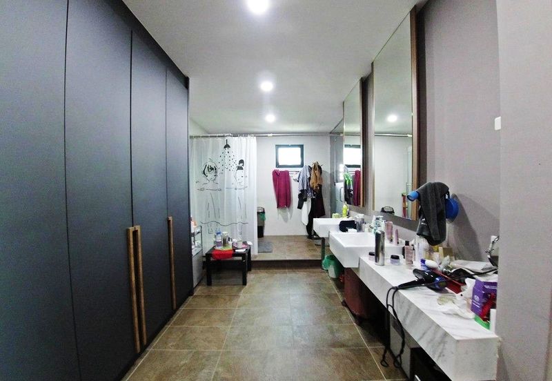 Taman Sri Hijau ( New Green Park )