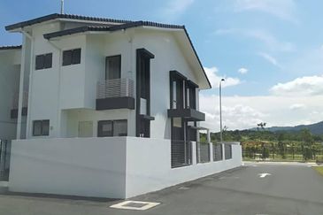 Abadi @ Bandar Ainsdale