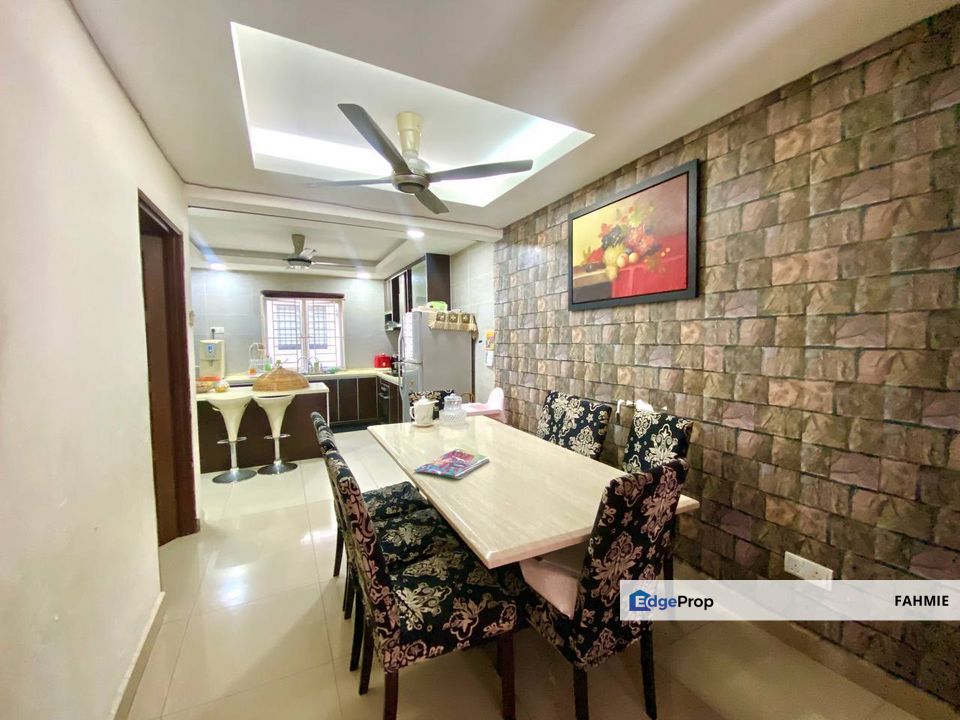 Fully renovated. Taman Usaha Jaya. Kepong. , Selangor, Kepong