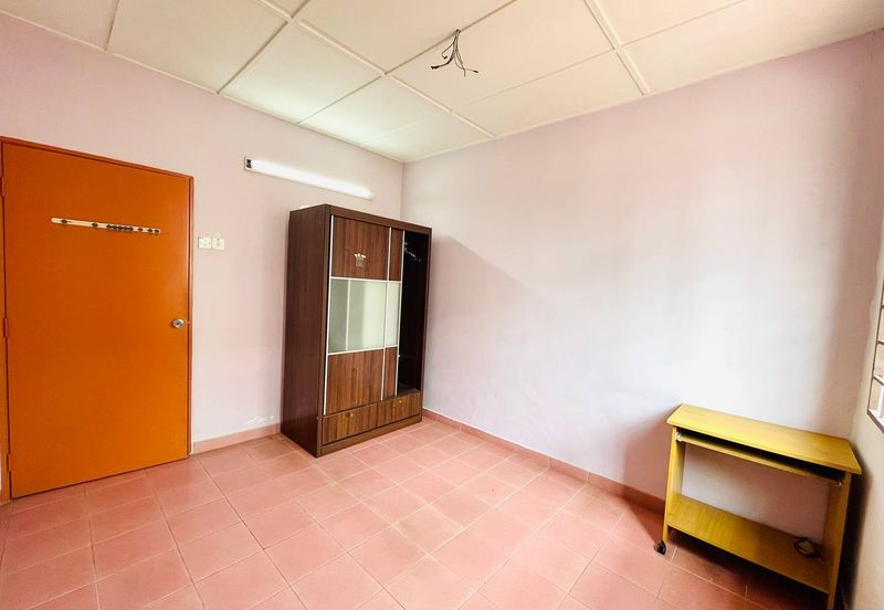 Taman Saujana Puchong