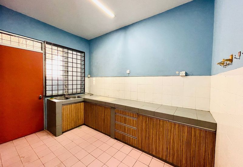 Taman Saujana Puchong