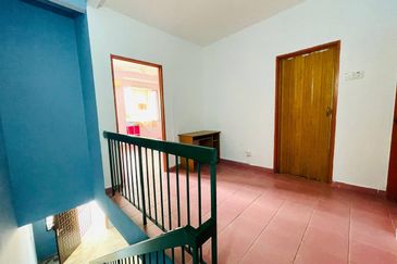 Taman Saujana Puchong