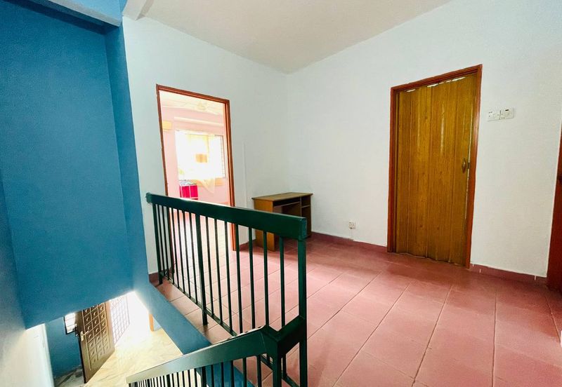 Taman Saujana Puchong