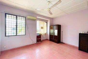 Taman Saujana Puchong