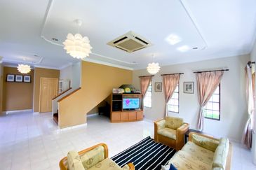 Bandar Tun Hussein Onn