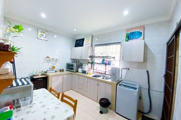 Bandar Tun Hussein Onn