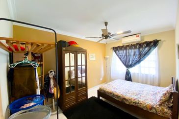 Bandar Tun Hussein Onn